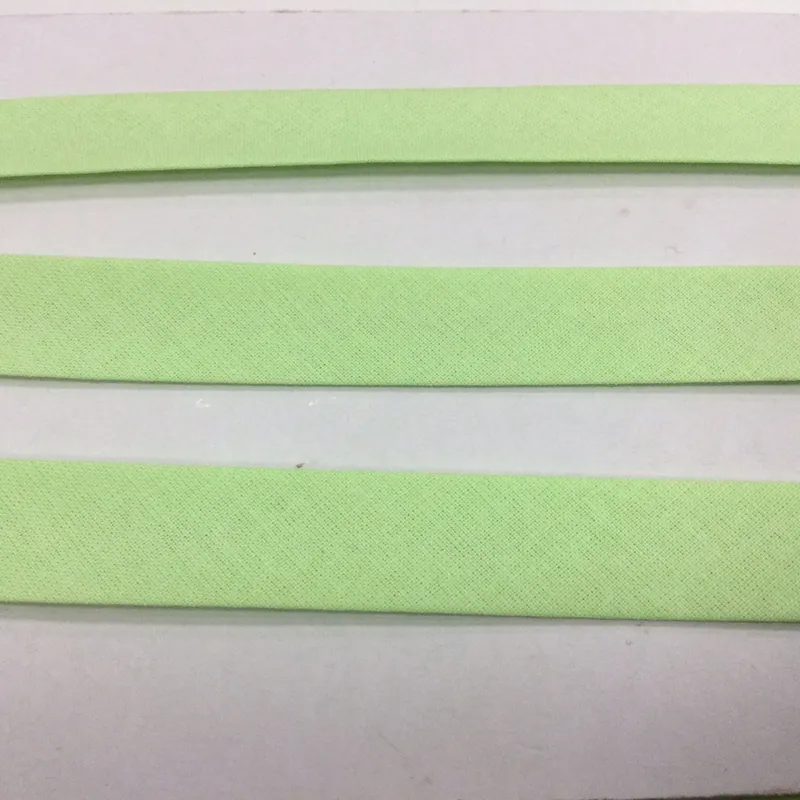 Šikmé prúžky, Jednofarebné, Galantéria - Šikmý prúžok bavlna 18mm hráškovozelená