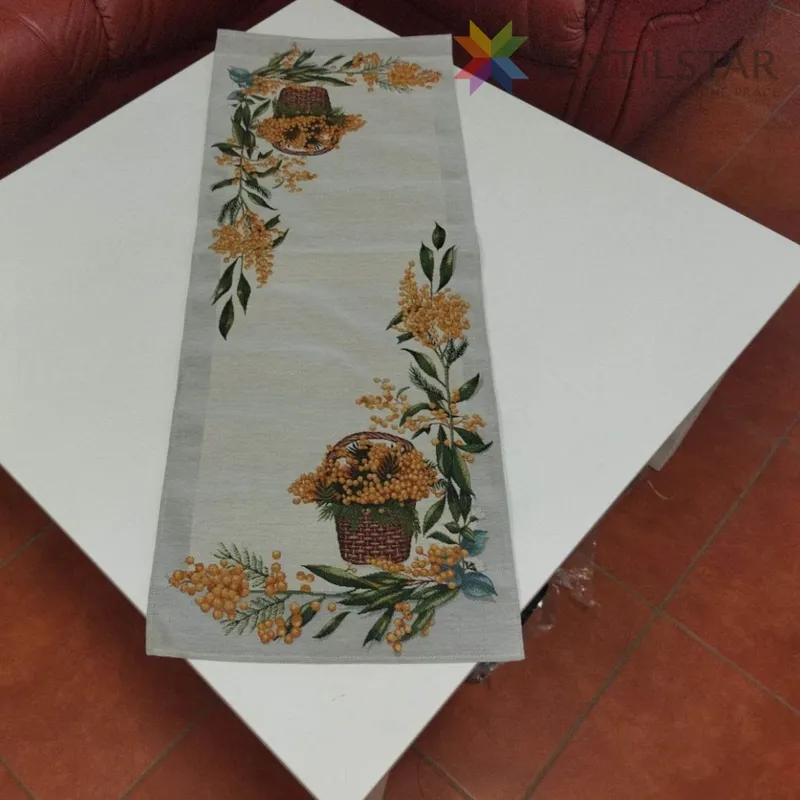 Dekoračné obrusy, behúne, Bytový textil a dekorácie - Gobelínový behúň na stôl 40x100  Jarabina