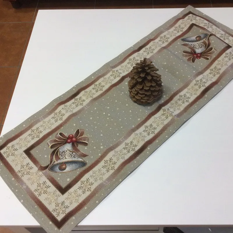 Dekoračné obrusy, behúne, Vianočné obrusy, Bytový textil a dekorácie, Obrusy na stoly - Gobelínový behúň na stôl 40x100  so zvončekom