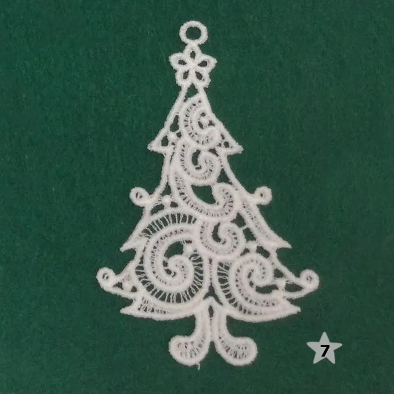 Výrobky z našej dielne, Vyšívané vianočné ozdoby na stromček - Vyšívaná vianočná ozdoba - Stromček